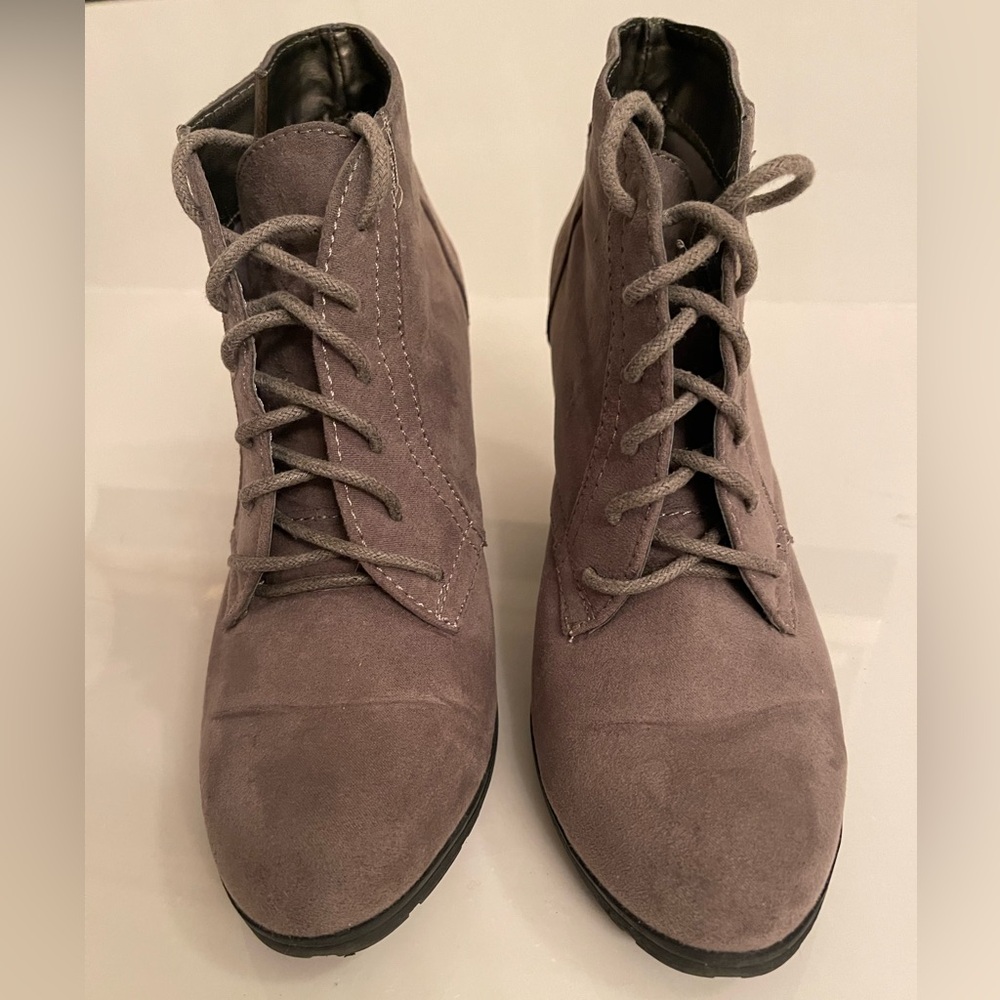 Rialto Ankle Lace Boots